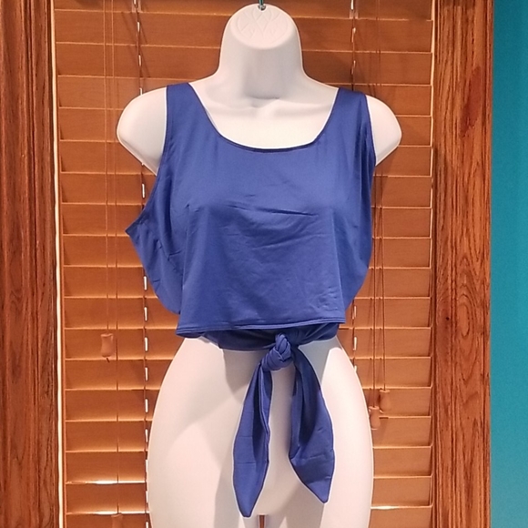 🔮NWT Fabletics - NOT ONLINE OR IN STORES - Sawyer Tank - Shocking Blue - Picture 3 of 12